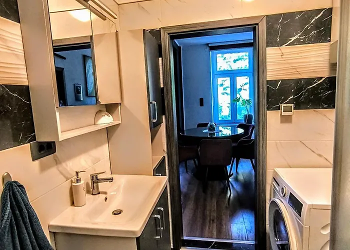 Central Ljubljana Apartment דירה